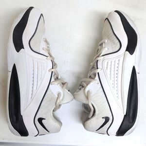 Nike KD 16 White and Black Athletic Shoes